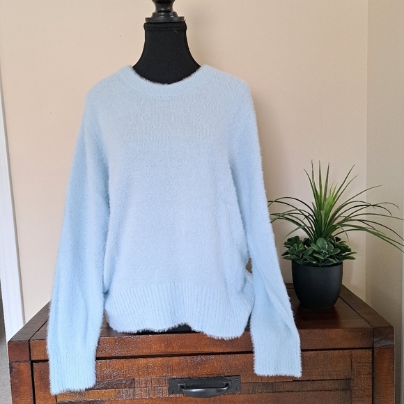 Bleu Gray Eyelash Sweater Women's Small Blue Solid Cozy Crewneck Top - Picture 1 of 13
